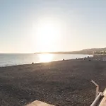 Promenade, 2pièces chic et clim avec terrasse